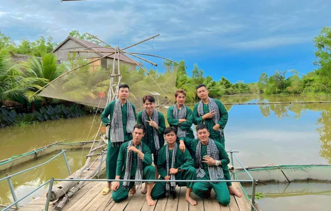 Bungalow - Farmstay Hoa Rung U Minh Ca Mau Экстерьер фото